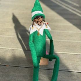 Creative Snoop On A Stoop Christmas Elf Doll Spy On A Bent Christmas (Color: light green)